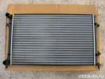 Радиатор охлаждения для Volkswagen Golf V 2004-2009 - вид 1 (фото)