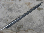 Накладка стекла заднего правого для Audi A8 [D3,4E] 2002-2010, OEM 4E0 853 283 E - вид 1 (фото)