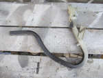 Петля крышки багажника для Kia Rio 2005-2011, OEM 79220-1G000 - вид 1 (фото)