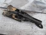 Петля капота левая для Mitsubishi Galant IX 2004>, OEM 5905A027 15520655 - вид 1 (фото)