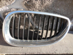 Решетка радиатора для BMW 5-серия E60/E61 2003>, OEM 51137027061 51137065701 - вид 1 (фото)