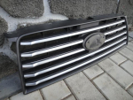 Решетка радиатора для Subaru Forester (S11) 2002-2007, OEM 91121-SA082 - вид 2 (фото)