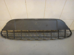 Решетка в бампер центральная для Ford Focus II 2008-2011, OEM 8M51-17B968-BE - вид 1 (фото)