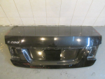 Крышка багажника для Mercedes-Benz E-Klasse W212 2009>, OEM A2127500975 - вид 1 (фото)