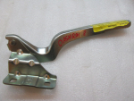 Петля капота правая для Nissan Qashqai 2006-2014, OEM 65400JD000 - вид 1 (фото)