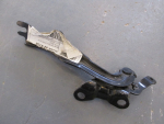 Петля капота правая для Mazda 6 (GG) 2002-2008, OEM GJ6A52410A - вид 2 (фото)