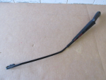 Поводок стеклоочистителя для Volkswagen Transporter T5 2003-2015, OEM 7H1955410C - вид 1 (фото)