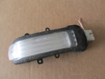 Повторитель указателя поворота для Toyota RAV 4 2006-2013, OEM 81730-52071 - вид 1 (фото)