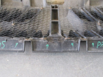 Решетка радиатора для Mitsubishi Pajero/Montero 2000-2006, OEM MN117713 - вид 3 (фото)