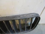 Решетка в бампер центральная для Skoda Fabia 2007-2015, OEM 5J0853677 - вид 2 (фото)