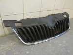 Решетка радиатора для Skoda Fabia 2007-2015, OEM 5J0853668C - вид 3 (фото)