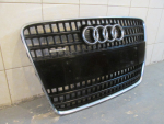 Решетка радиатора для Audi Q7 [4L] 2005-2015, OEM 4L0853651 - вид 2 (фото)