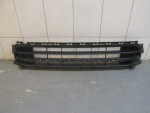 Решетка в бампер центральная для Volkswagen Jetta 2011>, OEM 5C6853677Q9B9 - вид 1 (фото)