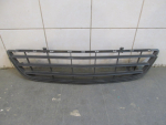 Решетка в бампер центральная для Opel Corsa D 2006>, OEM 13231589 - вид 1 (фото)