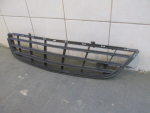 Решетка в бампер центральная для Opel Corsa D 2006>, OEM 13231589 - вид 3 (фото)