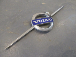 Эмблема для Volvo V40/V40 Cross Country 2012>, OEM 31383509 - вид 2 (фото)