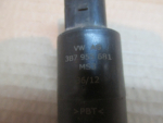 Насос омывателя фар для Volkswagen Jetta 2006-2011, OEM 3B7955681 - вид 3 (фото)