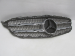 Решетка радиатора для Mercedes-Benz C-Klasse W205 2013>, OEM A2058800483 - вид 2 (фото)