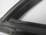 Уплотнитель для Toyota Camry V50 2011-2018, OEM 6818833060 - вид 2 (фото)