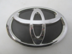 Эмблема для Toyota Camry V50 2011-2018, OEM 7540333030 - вид 1 (фото)
