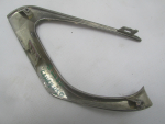 Молдинг центральной решетки для Toyota Camry V50 2011-2018, OEM 5271233010 - вид 4 (фото)