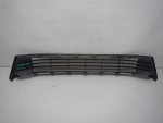 Решетка в бампер центральная для Toyota Corolla E18 2013-2018, OEM 5311202470 - вид 4 (фото)
