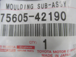 Накладка крыла заднего  правого для Toyota RAV 4 2013-2019, OEM 7560542190 - вид 4 (фото)
