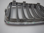 Решетка радиатора для BMW X3 F25 2010>, OEM 51117210725 - вид 4 (фото)
