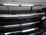 Решетка радиатора для Toyota Land Cruiser (200) 2008>, OEM 53101-60D20 - вид 3 (фото)