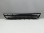 Решетка в бампер центральная для Volkswagen Jetta 2011>, OEM 5C6853677A - вид 2 (фото)