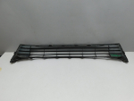 Решетка в бампер центральная для Toyota Corolla E18 2013-2018, OEM 5311202470 - вид 2 (фото)