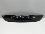 Накладка двери багажника для Volvo V40/V40 Cross Country 2012>, OEM 31301318 - вид 1 (фото)