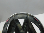 Эмблема для Volkswagen Tiguan 2007-2017, OEM 561853600 - вид 3 (фото)