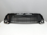 Решетка в бампер центральная для Toyota Camry V50 2011-2018, OEM 5311233160 - вид 1 (фото)