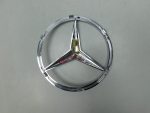 Эмблема для Mercedes-Benz M-Klasse (ML/GLE) W166 2011>, OEM A0008172116 - вид 2 (фото)