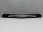 Решетка в бампер центральная для Toyota RAV 4 2013-2019, OEM 5311242100 - вид 1 (фото)