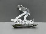 Петля капота правая для Mercedes-Benz C-Klasse W204 2007-2015, OEM A2048800228 - вид 2 (фото)
