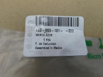 Молдинг центральной решетки для Volkswagen Jetta 2006-2011, OEM 1K08531012ZZ - вид 3 (фото)