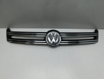 Накладка на решетку радиатора для Volkswagen Tiguan 2007-2017, OEM 5N0853651H - вид 1 (фото)