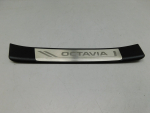 Накладка порога для Skoda Octavia III (A7) 2013-2020, OEM 5E0853541A9B9 - вид 1 (фото)