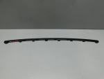 Молдинг центральной решетки для Volkswagen Polo Sedan 2011-2020, OEM 6RF853101A - вид 2 (фото)