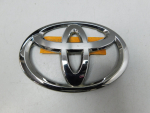 Эмблема для Toyota Land Cruiser (200) 2008>, OEM 9097502182 - вид 1 (фото)