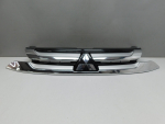 Решетка радиатора для Mitsubishi Outlander 2012>, OEM 7450A992 - вид 1 (фото)