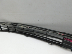 Решетка в бампер центральная для Toyota RAV 4 2013-2019, OEM 5311242100 - вид 4 (фото)