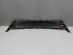 Решетка в бампер центральная для Toyota Corolla E18 2013-2018, OEM 5311202690 - вид 2 (фото)