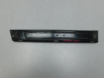 Накладка порога для Skoda Rapid 2013-2020, OEM 5JJ853542C00R - вид 2 (фото)