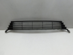 Решетка в бампер центральная для Toyota Corolla E18 2013-2018, OEM 5311202690 - вид 1 (фото)