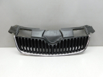 Решетка радиатора для Skoda Fabia 2007-2015, OEM 5J0853668A - вид 1 (фото)