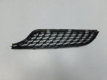 Накладка на решетку радиатора для Mercedes-Benz CLA-Klasse C117 2013>, OEM A1178880960 - вид 1 (фото)