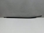 Накладка стекла переднего левого для Toyota Camry V70 2017>, OEM 7575433100 - вид 2 (фото)